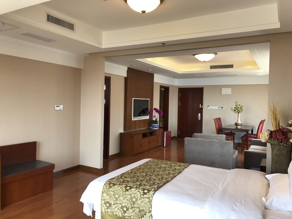 Люкс Deluxe Weihai Golden Bay Resort Hotel