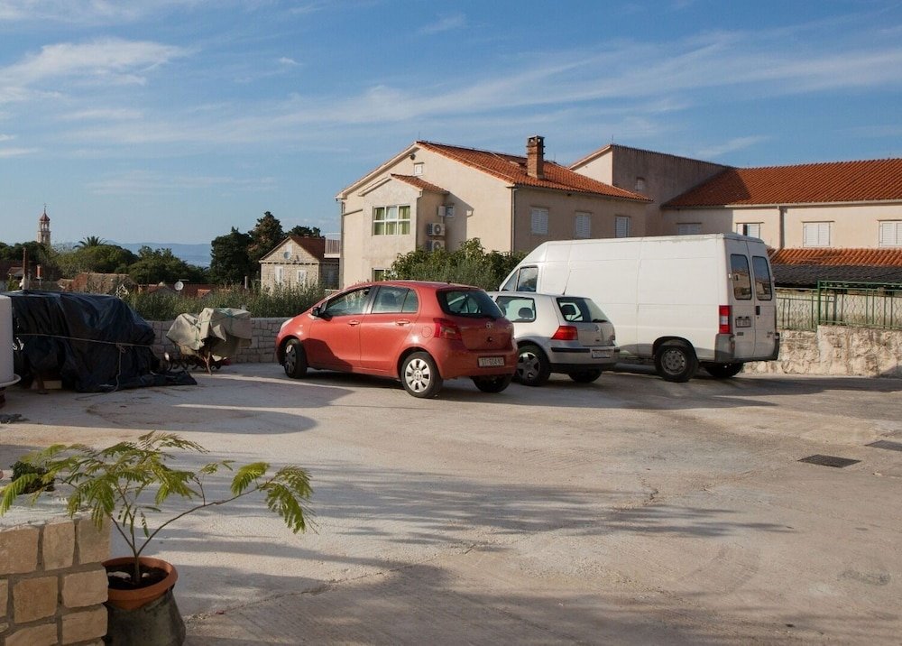 Appartamento Apartments Mato - with parking