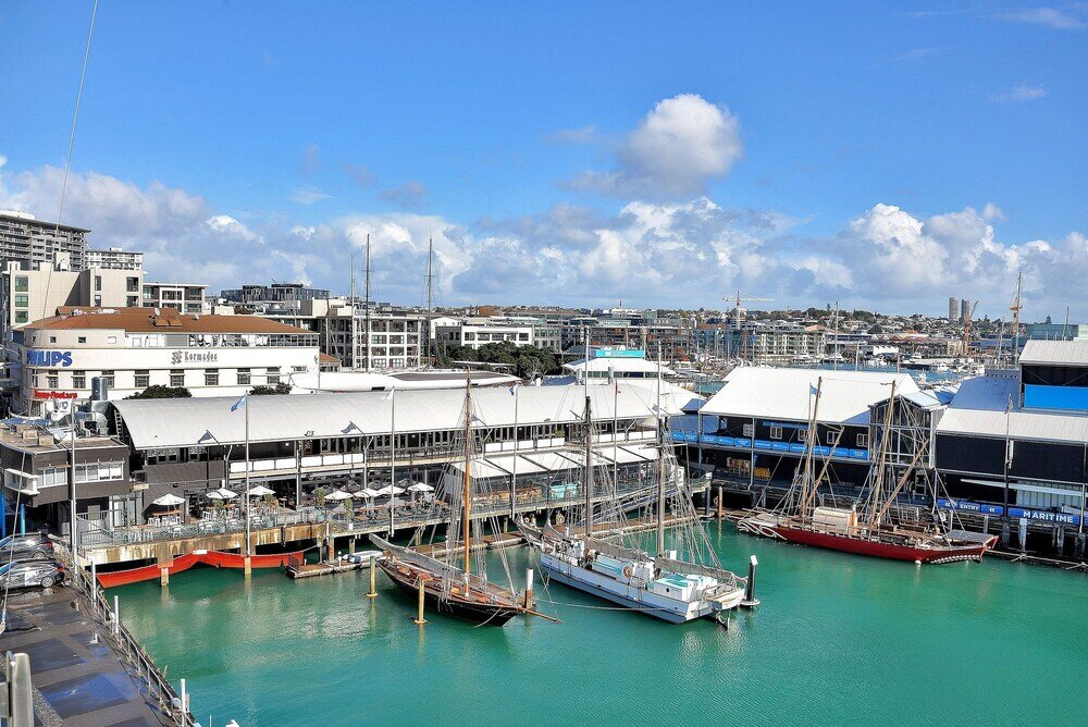 Standard Suite Pelicanstay at Auckland Waterfront