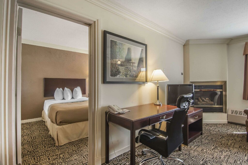Double suite Quality Inn & Suites High Level
