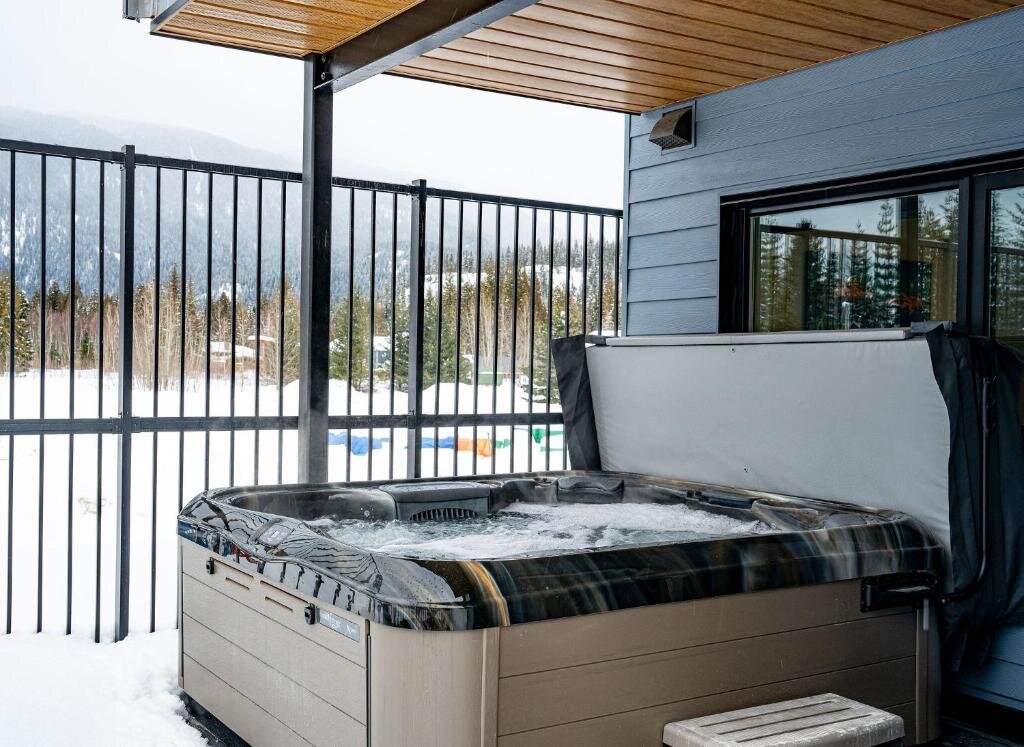 Apartment 3 Zimmer Switchback Suite by Revelstoke Vacations