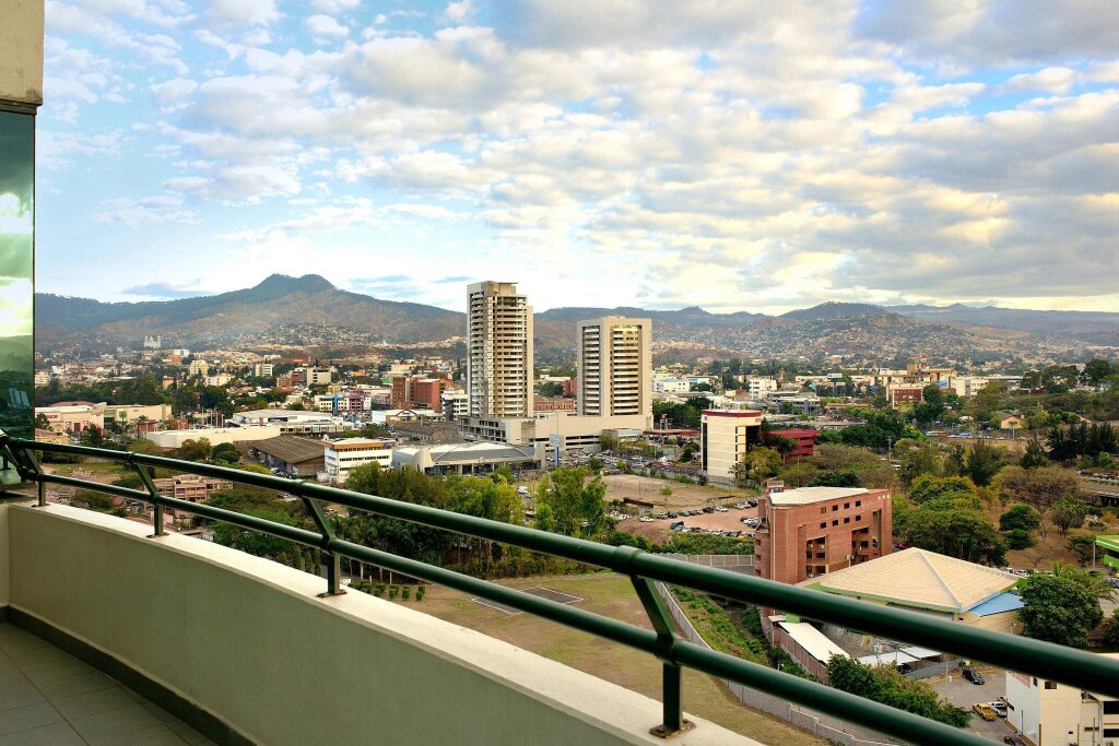 Люкс Tegucigalpa Marriott Hotel