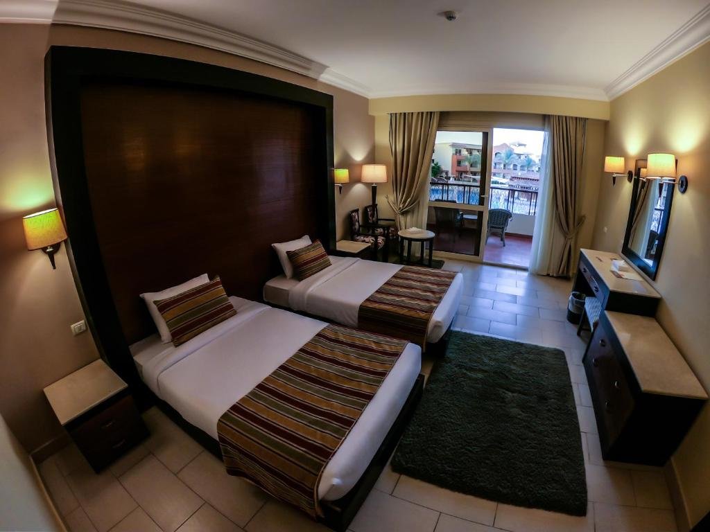 Апартаменты с 2 комнатами Regency Plaza Aqua Park and Spa Resort