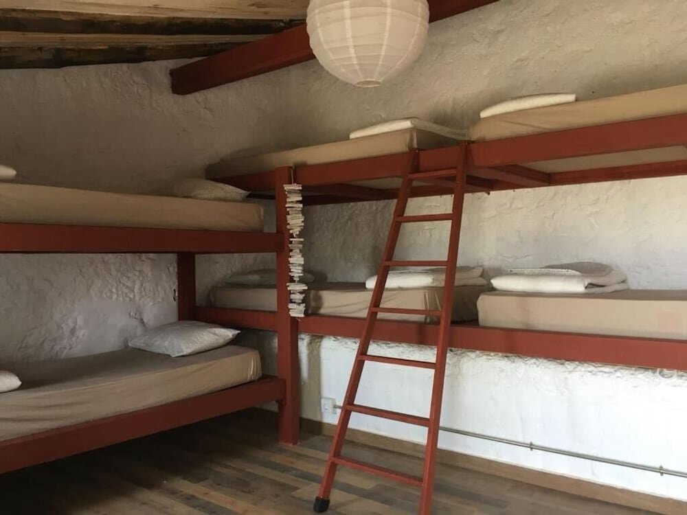 Кровать в общем номере с видом на горы Mountain Hostel Finca La Isa