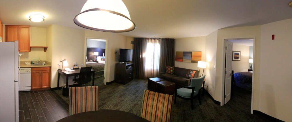 Люкс с 2 комнатами Staybridge Suites Silicon Valley - Milpitas, an IHG Hotel