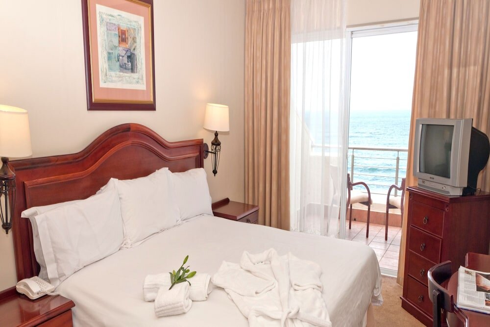 2 Bedrooms Suite with balcony Premier Hotel Regent