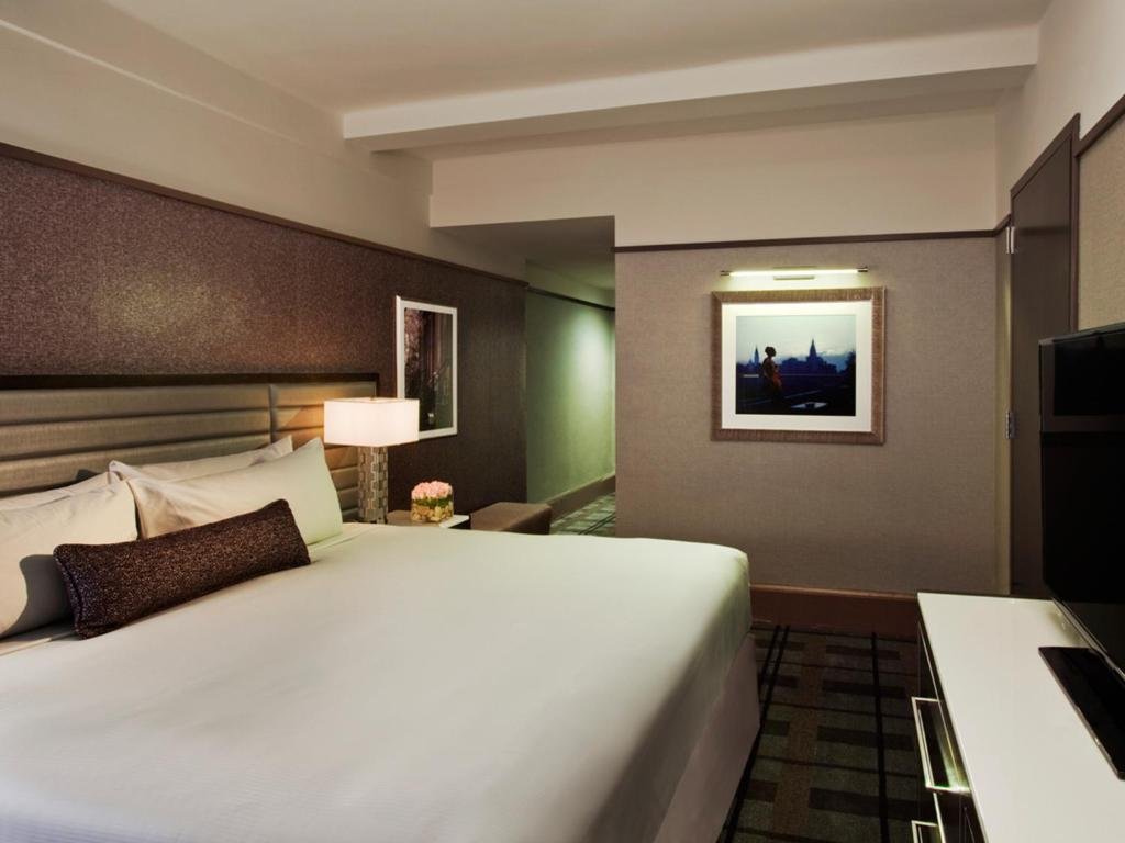 Двухместный номер Classic Courtyard by Marriott New York Manhattan/Central Park