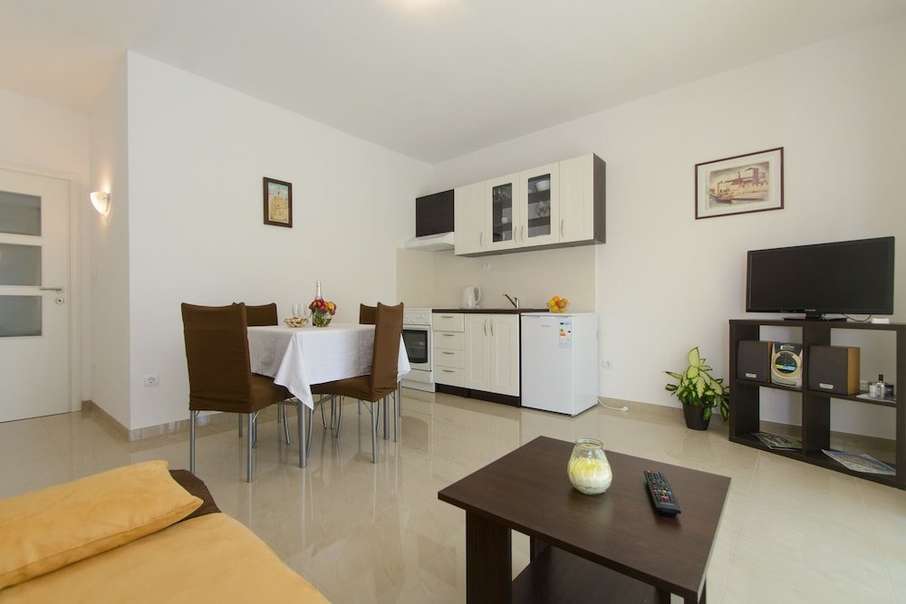 Apartment Apartment Center Trogir 2