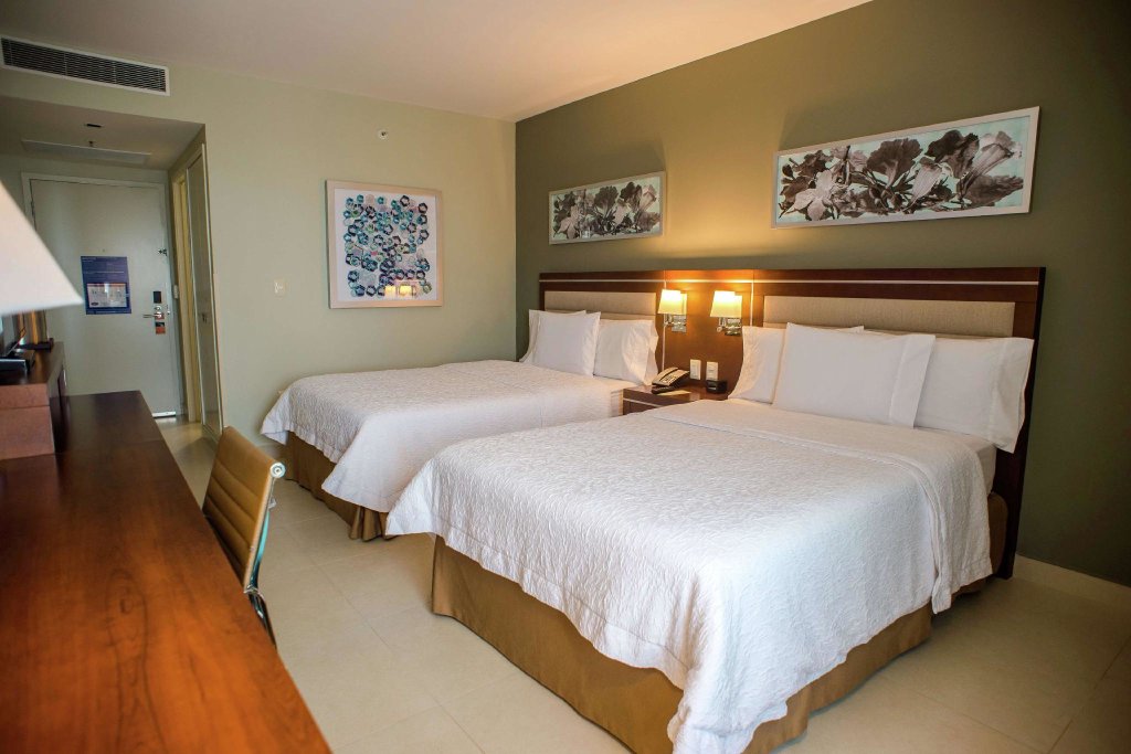 Standard Doppel Zimmer Hampton Inn by Hilton Merida