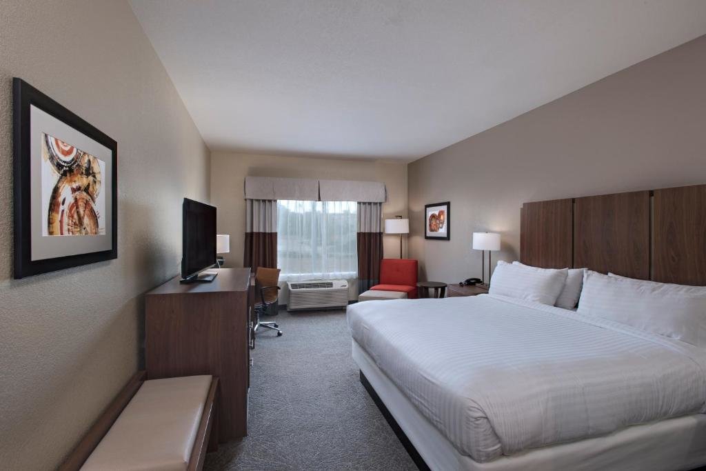 Standard Double room with view Holiday Inn Express & Suites Austin NW - Four Points, an IHG Hotel