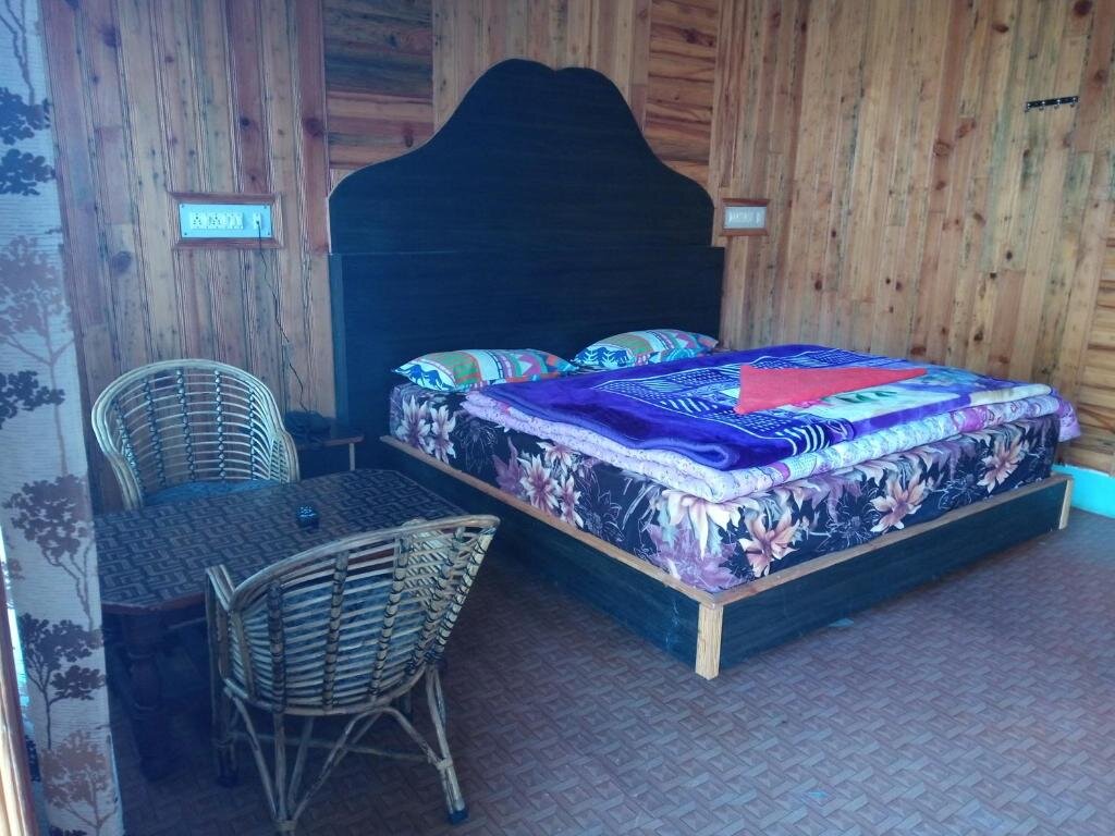 Deluxe double chambre Garden Cottage, Dhanaulti