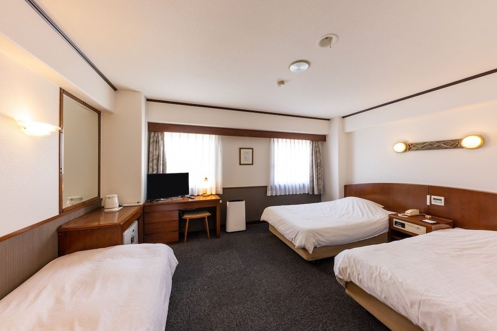 Трёхместный номер Standard Orient Hotel Kochi