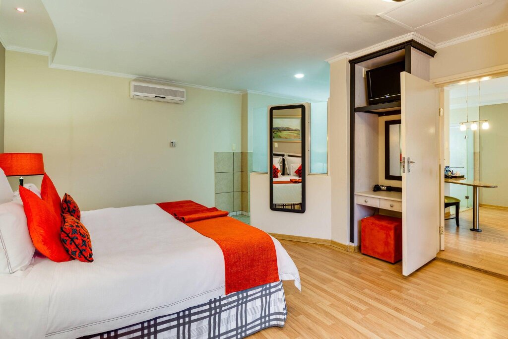 Люкс Executive с 2 комнатами Protea Hotel by Marriott Umfolozi River