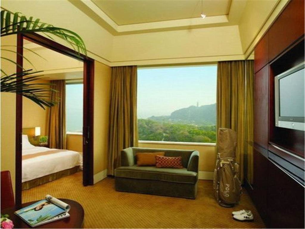 Двухместный номер Business с видом на горы Guangzhou Nansha Grand Hotel