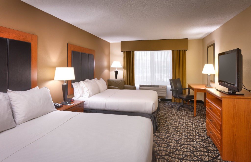 Двухместный номер Standard Holiday Inn Express & Suites Grand Junction, an IHG Hotel