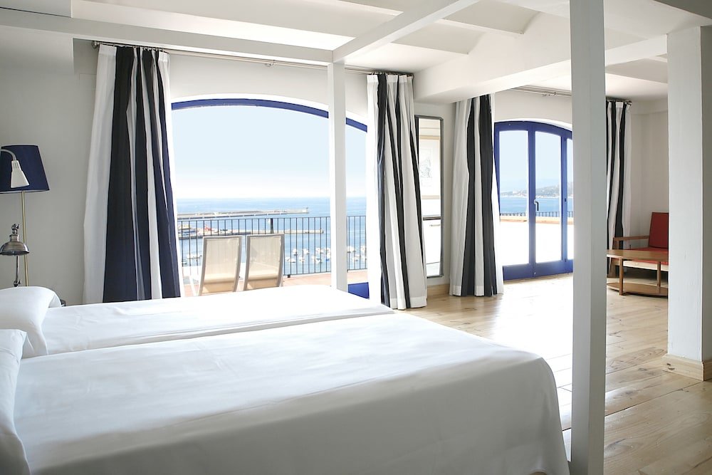 Двухместный номер Standard с балконом и с видом на море Hotel Trias