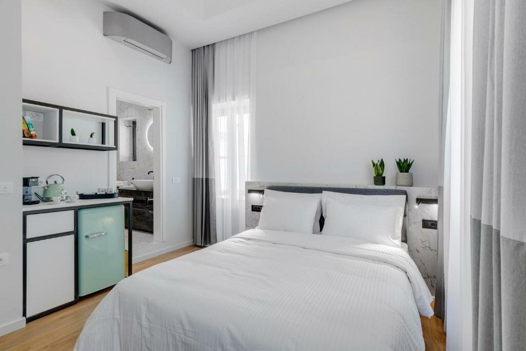 Camera doppia Standard con balcone Times Elegant Rooms