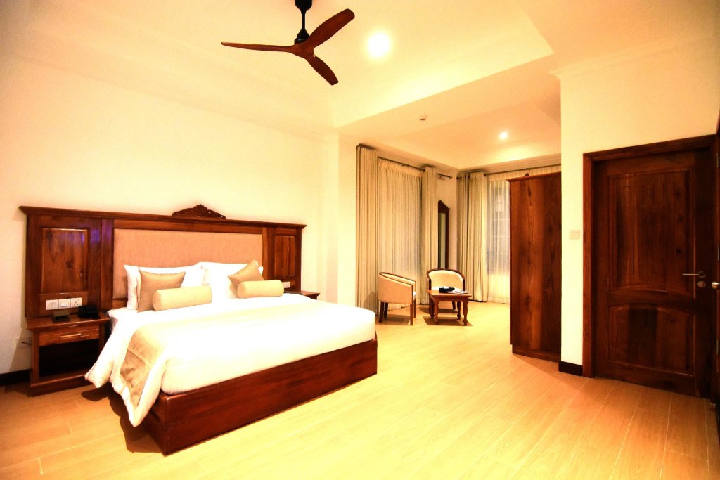 Deluxe room Hotel Araliya Red -Nuwara Eliya Hotel