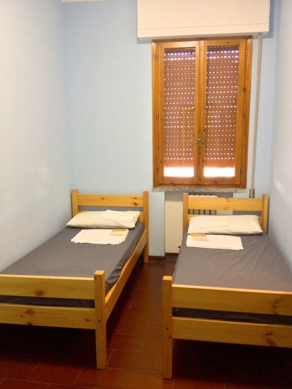 Кровать в общем номере (женский номер) Siena Hostel Guidoriccio