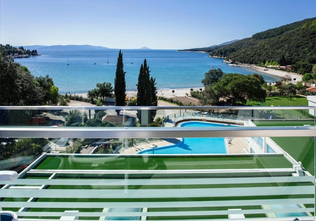 Двухместный номер Deluxe с видом на море Hotel Mimosa - Maslinica Hotels & Resorts