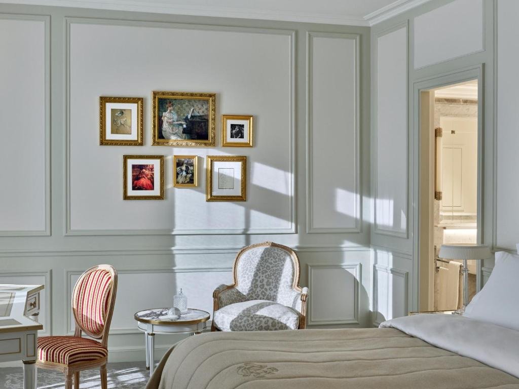 Двухместный номер Deluxe Le Meurice - Dorchester Collection