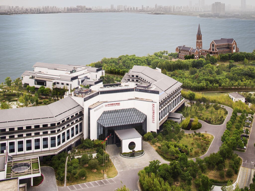 Люкс Superior Worldhotel Grand Dushulake Suzhou