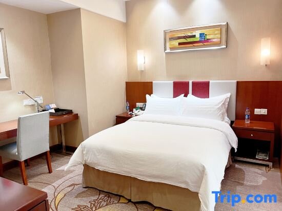 Standard suite Qingdao Blue Horizon Hotel Licang