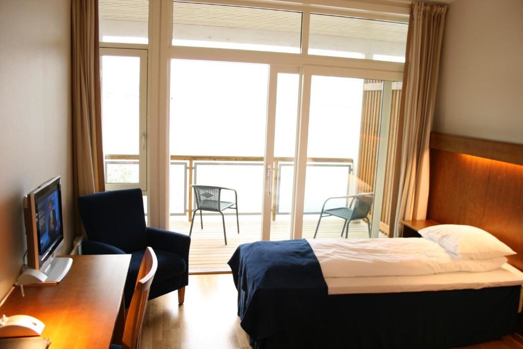 Двухместный номер Standard с балконом и с видом на море Jegtvolden Fjordhotell