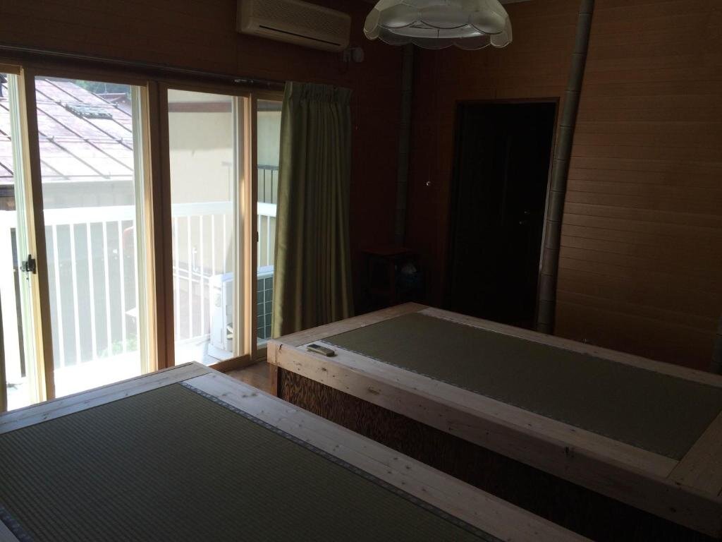 Standard Double room with balcony Takayama Ninja House