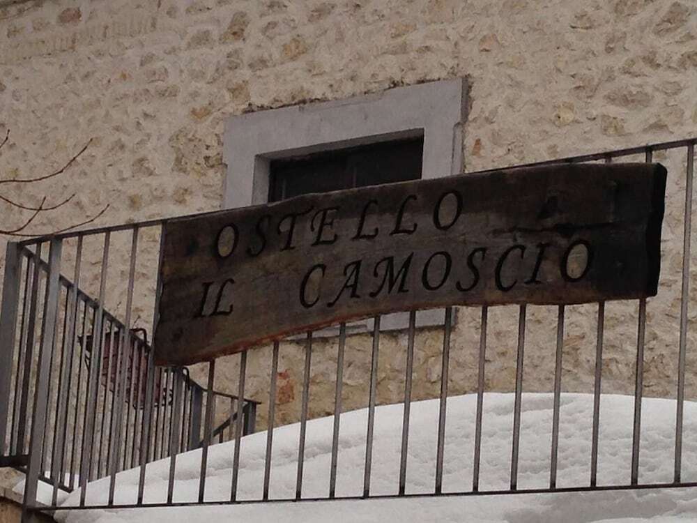 Ostello Il Camoscio 罗卡迪梅佐