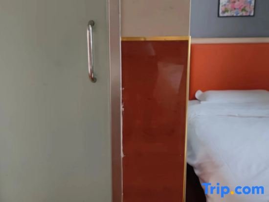 Cama en dormitorio compartido (dormitorio compartido masculino) Shenghong Hotel