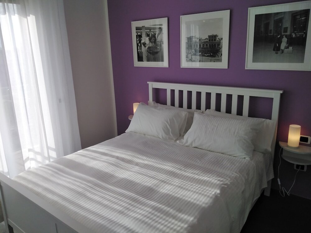 Standard Double room with balcony Delia Rooms & Gallery