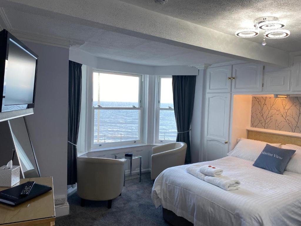 Standard Doppel Zimmer mit Meerblick Marine View Guest House