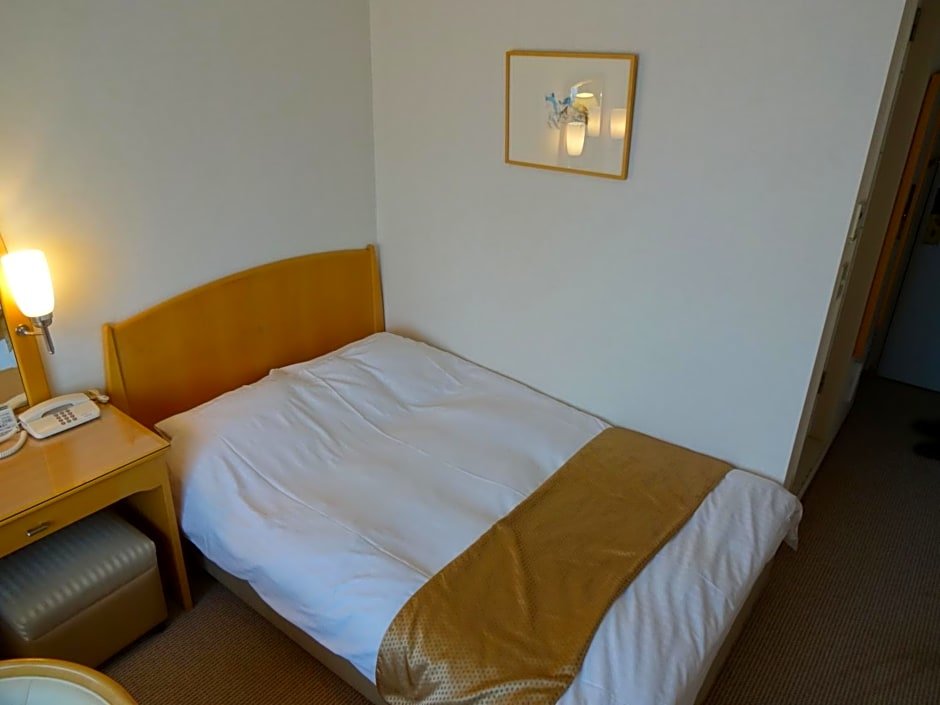 Standard room Kobe Luminous Hotel