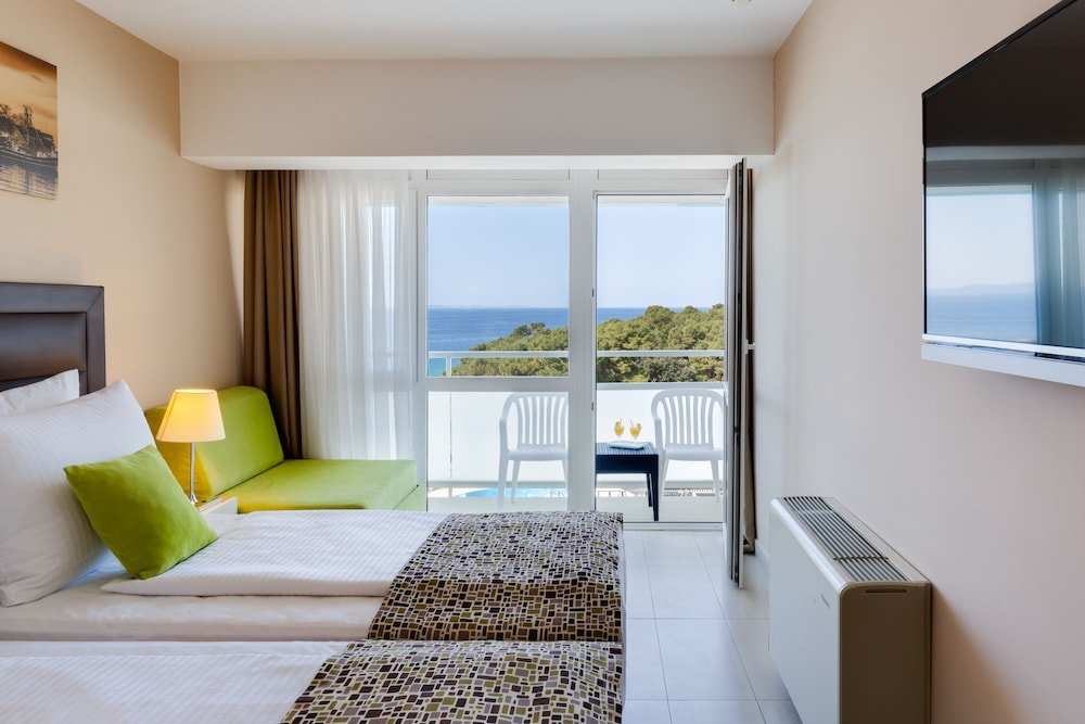 Двухместный номер Premium с балконом и с видом на море Hotel Pinija