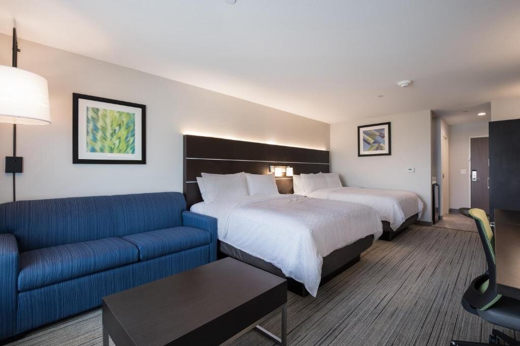 Suite 2 camere Holiday Inn Express & Suites Chicago - Hoffman Estates, an IHG Hotel