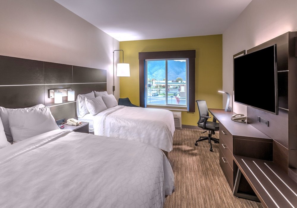 Standard Quadruple room Holiday Inn Express Hotel & Suites Minden, an IHG Hotel