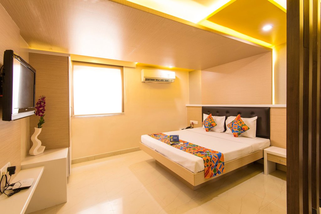 Suite FabHotel Prime Arunaachalaa Residency