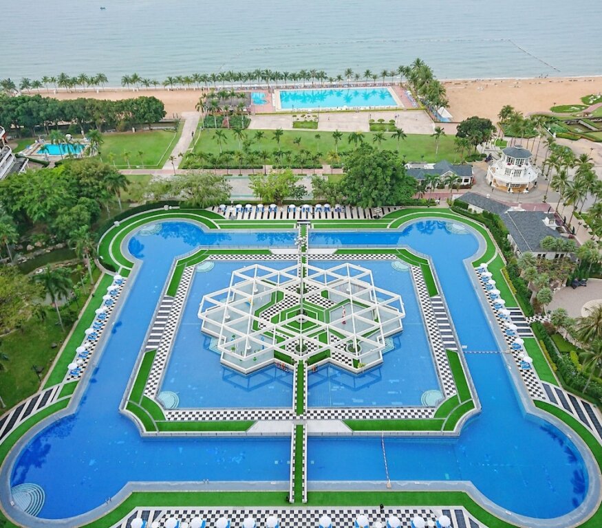 Deluxe Zimmer mit Balkon und mit Meerblick Ambassador City Jomtien Pattaya - Marina Tower Wing