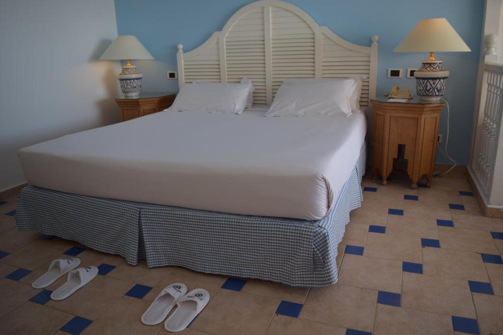 Двухместный номер Classic с видом на море Sheraton Sharm Hotel, Resort, Villas & Spa