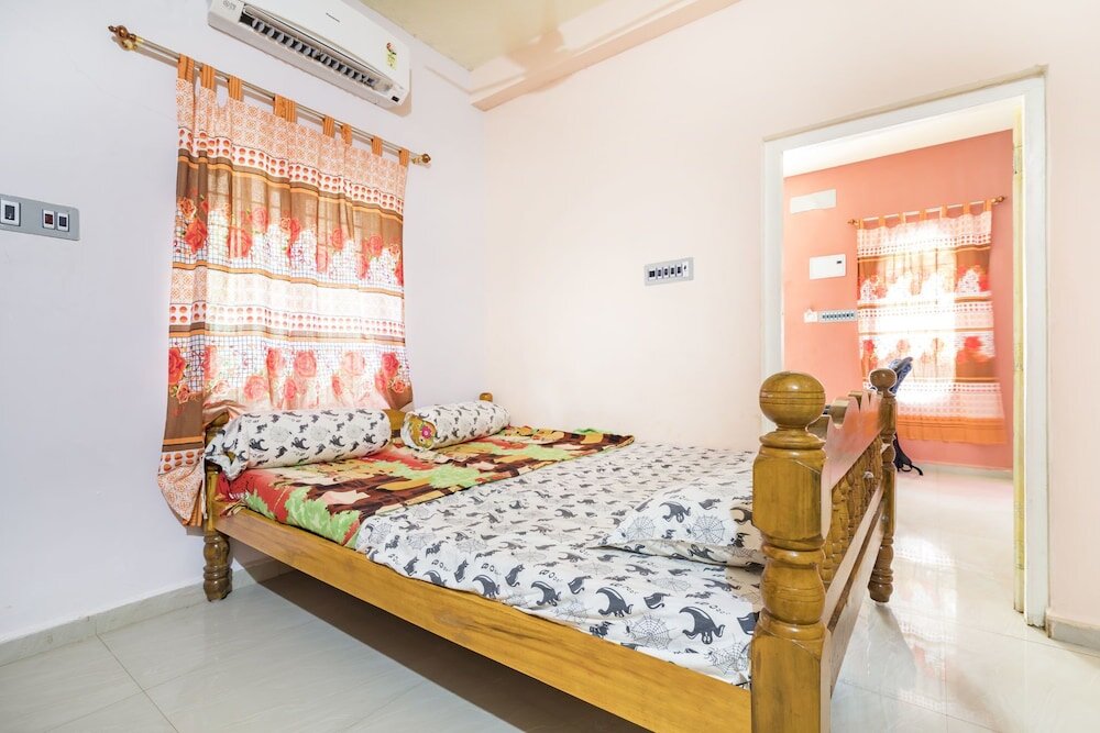 Коттедж Classic GuestHouser 3 BHK Cottage 26O3