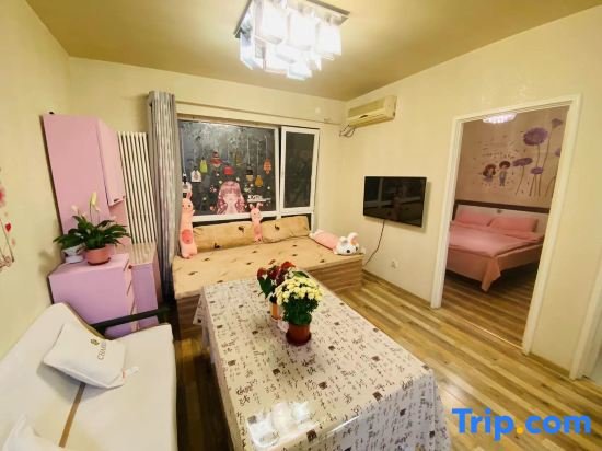 Кровать в общем номере (женский номер) Shuangjing Classic Warm House