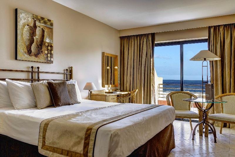 Номер Standard с балконом Marina Hotel Corinthia Beach Resort Malta