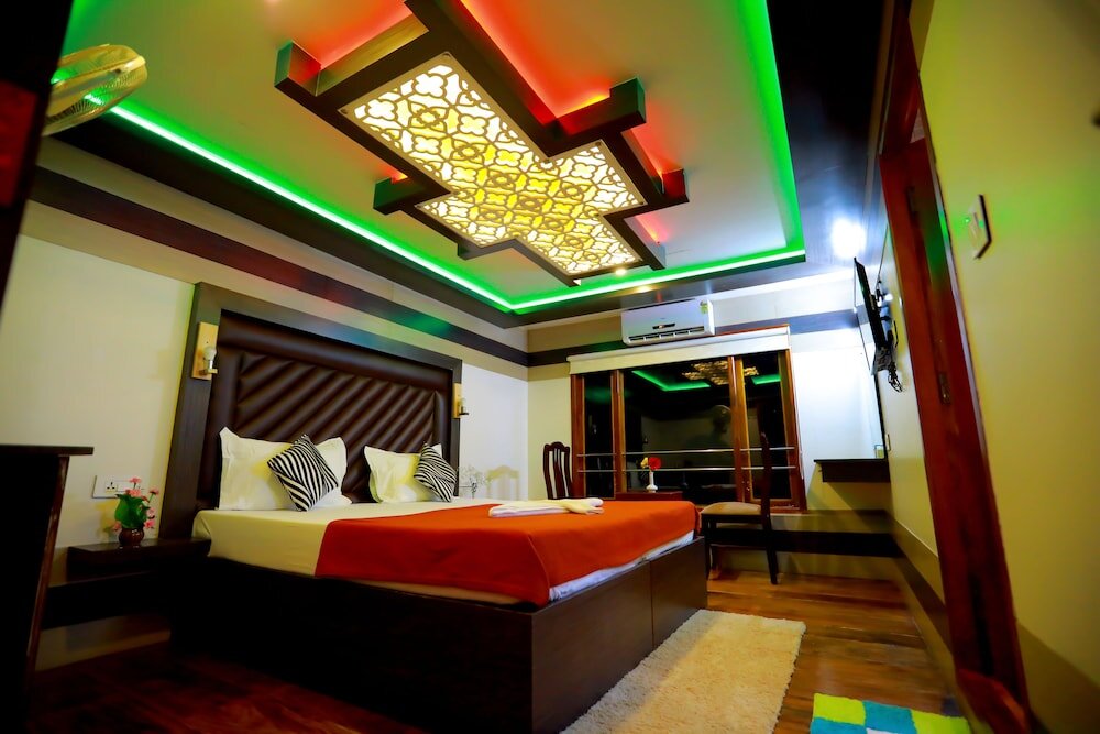 Premium room Kerala Luxury House Boat
