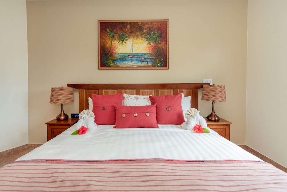 Номер Standard с 2 комнатами с видом на океан Grand Caribe Belize