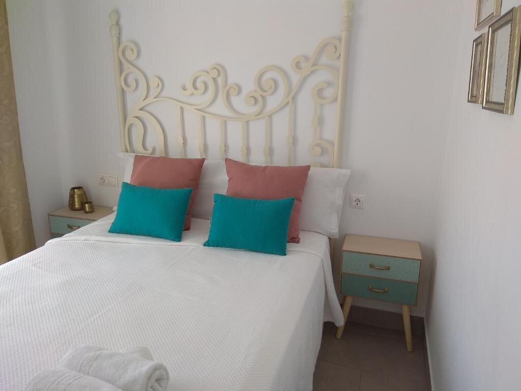 Apartamento 3 habitaciones Piso en Córdoba Emili´s House