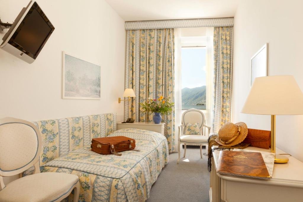 Standard Einzel Zimmer mit Seeblick Hotel Tamaro