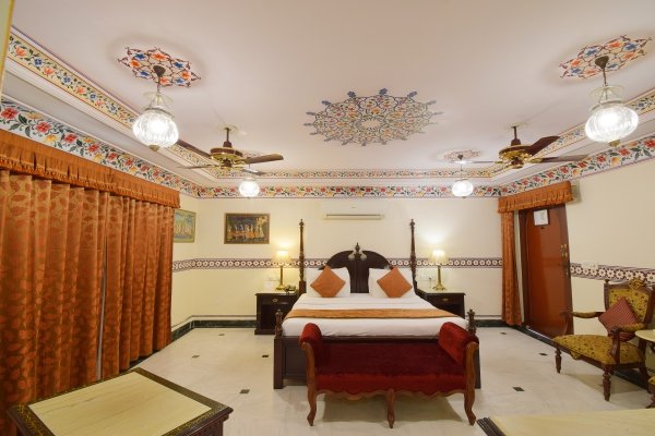 Люкс Royal Umaid Bhawan - A Heritage Style Boutique Hotel