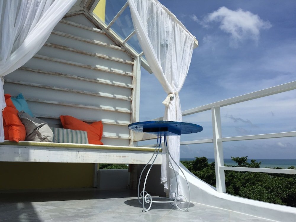 Двухместный номер Deluxe с балконом и с видом на море Summerwings