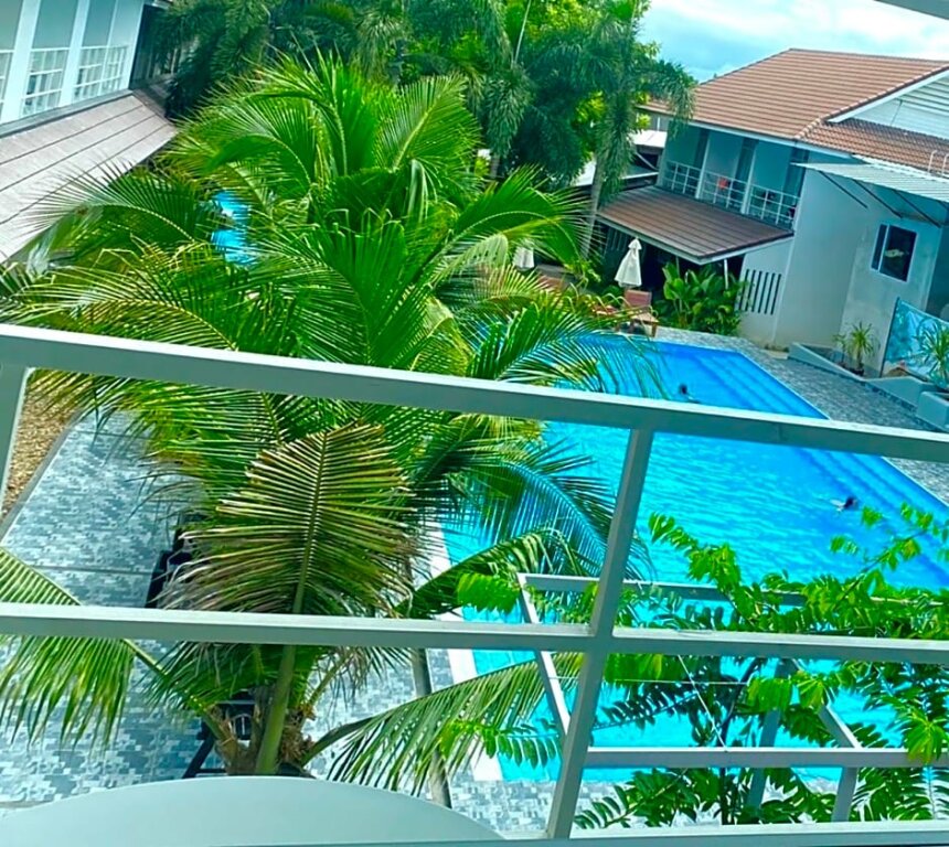 Camera Standard con vista sulla piscina Good Times Resort -SHA Extra Plus